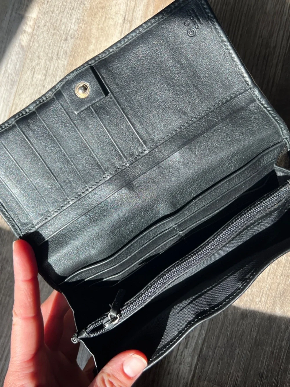 Authentic Gucci leather wallet